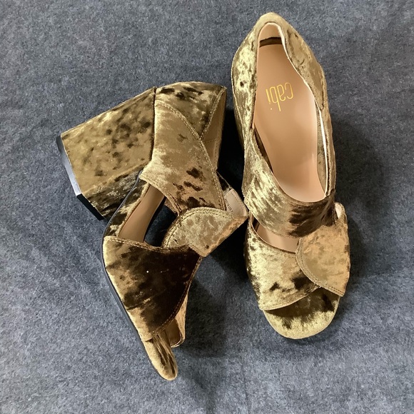 CAbi Interlock Olive Crushed Velvet Chunky Heel Shoes Open Toe Size 7 - Picture 1 of 14